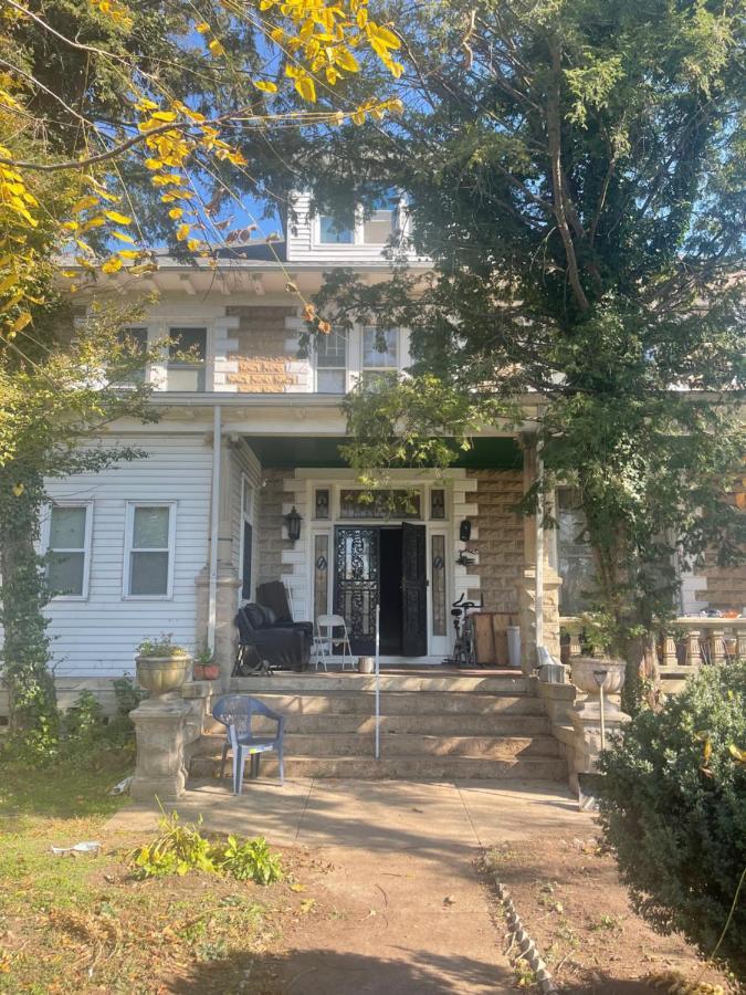 Garrison Guest House Baltimore Exterior photo